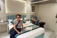 THE WESTERN GRAND - THE LUXURY HOTEL