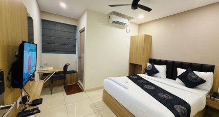 Hotel Sahara Express Room Type - Deluxe Ac