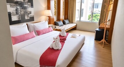 Villa Cha Cha Banglumphu Room Type - Grand Double Room with Pool View Villa Cha Cha Banglumphu Room Type - Grand Double Room with Pool View