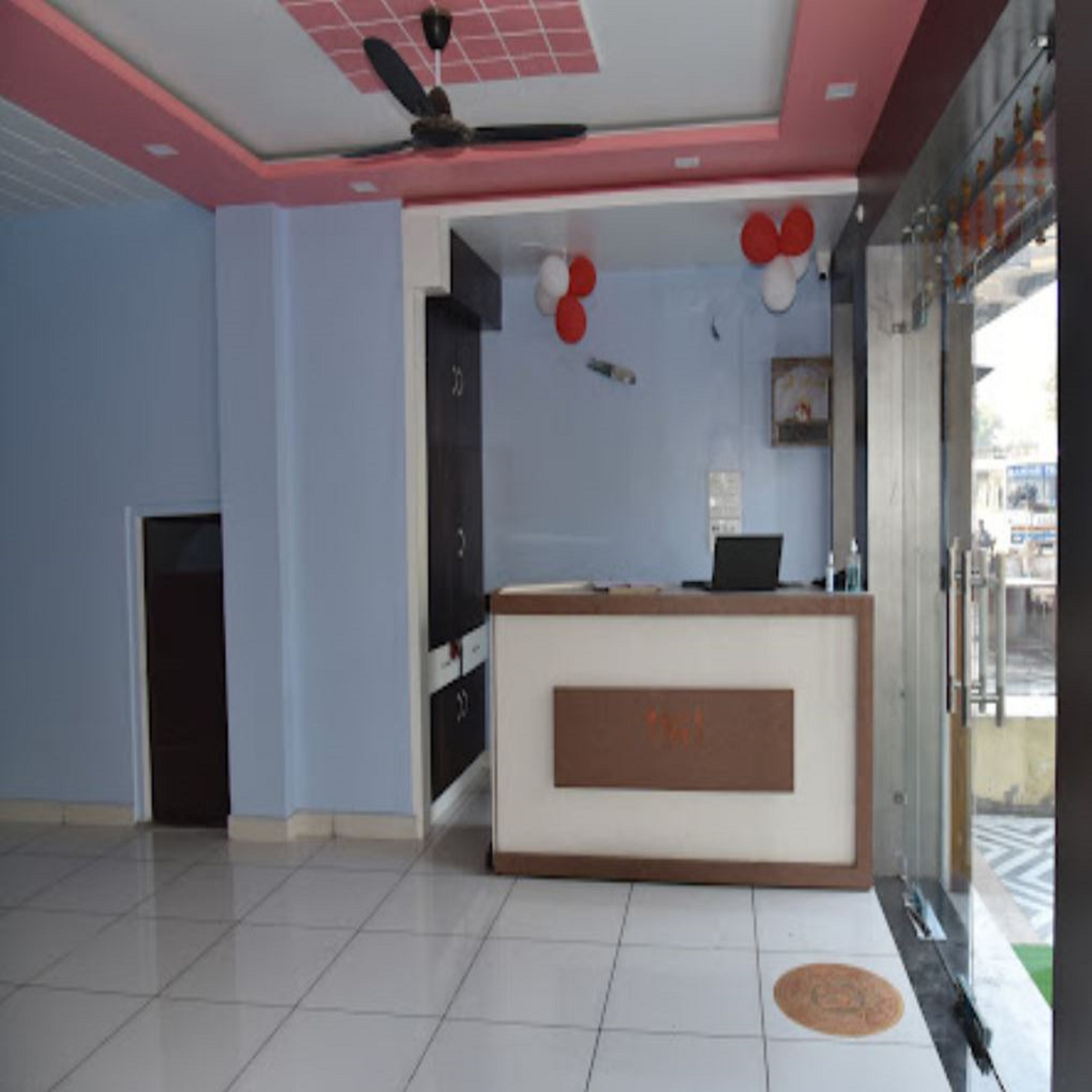 shree guest house - Tap to explore photos