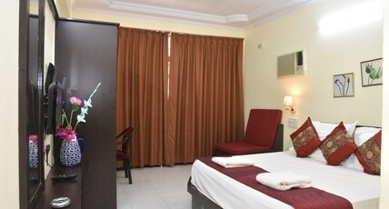 Grand Resort - For Nature Lovers Room Type - Grandwood Non Ac Room Selected Meal Veg only
