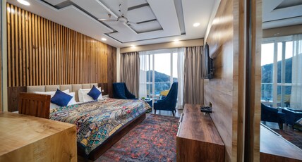 Tripli Hotels Shivaay Room Type - King Room with Balcony