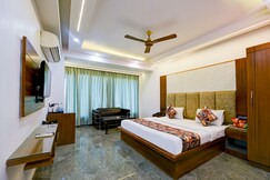 Hotel Sohana Palace near New Delhi Railway Station & Connaught Place