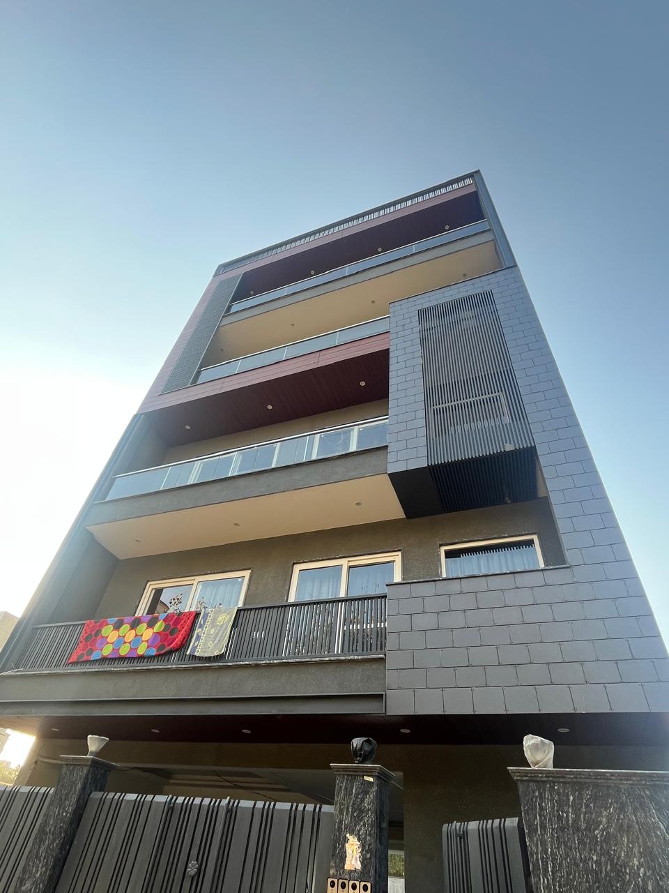 The Hotel Hilton - Tap to explore photos