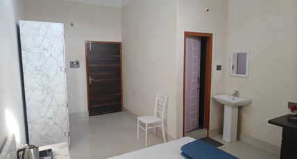 Nagendra Bhawan Cum Lodge Room Type - Luxury Room with Air Conditioning (1 Double Bed) Nagendra Bhawan Cum Lodge Room Type - Luxury Room with Air Conditioning (1 Double Bed)