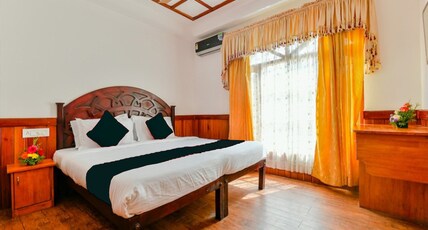 Indraprastham Houseboat Room Type - 4 Bedroom Deluxe Independent Houseboat