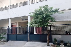 Hotel O Homestay Bu Sun SyariahNearTaman Rekreasi & Pemandian Taman Suruh