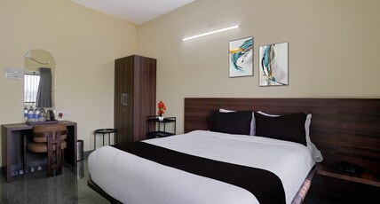 Townhouse High Court of Karnataka Formerly The Pride Room Type - Classic with Twin Bed