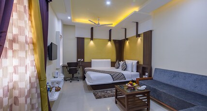 Hotel Ambience @ Gwalior Junction Railway Station Room Type - EXECUTIVE TWIN BED Hotel Ambience @ Gwalior Junction Railway Station Room Type - EXECUTIVE TWIN BED