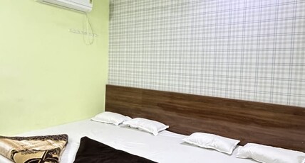 Kanishka Stay Room Type - Standard Room 4 Kanishka Stay Room Type - Standard Room 4