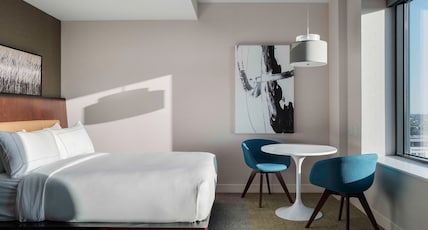 Hilton Buena Park Room Type - 2 QUEEN HEARING ACCESSIBLE