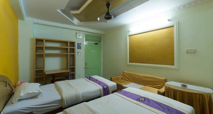 Hotel Mahalaxmi Indo Myanmar Room Type - Ac Deluxe Double Room