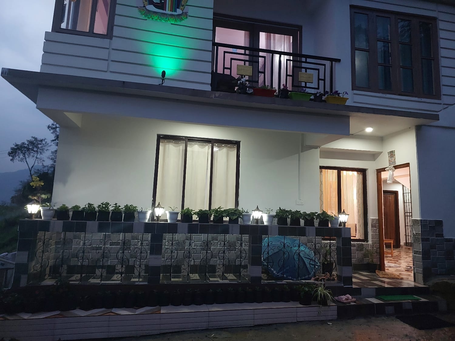 Denzong Homestay - Tap to explore photos