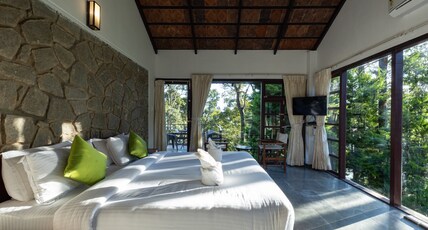 Avadale Munnar (Stag Groups Not Allowed) Room Type - Superior Room with Forest View