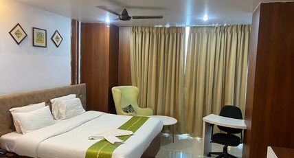 Hotel Bhubaneswari Classic Room Type - Suite (4X)