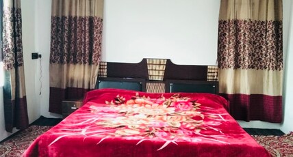 Sunset View Gulmarg Room Type - Garden View