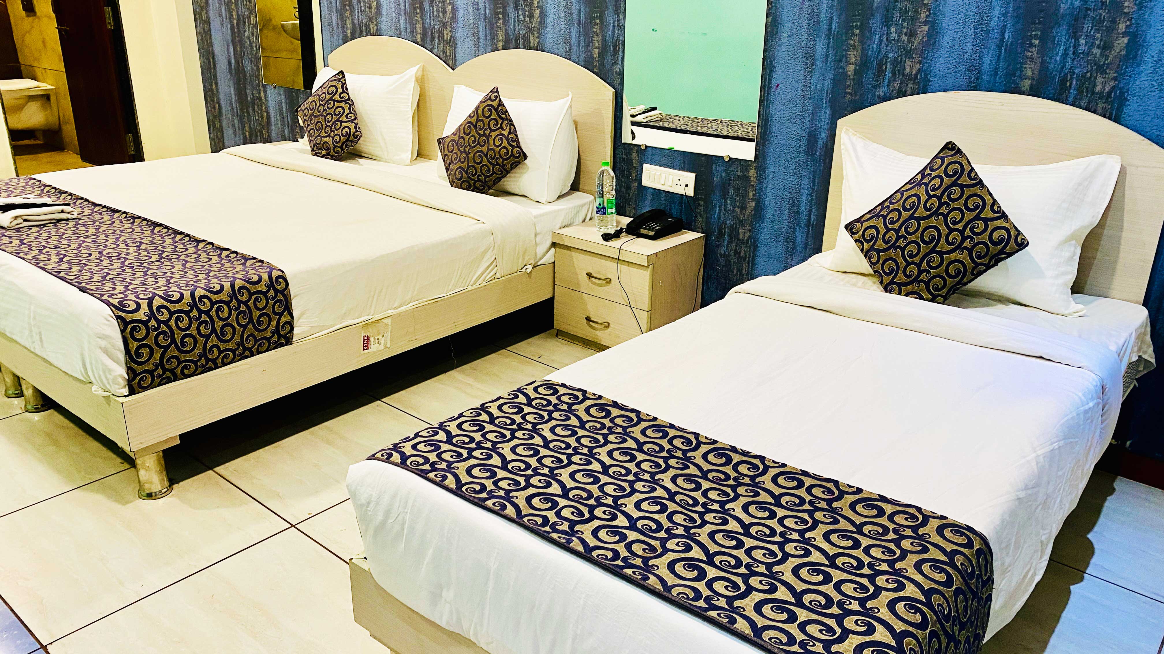 Hotel Ramaya Inn - Tap to explore photos