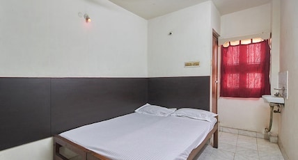 Hotel Surya (Walkable distance from Central Railway Station) Room Type - Double Bed Non AC Hotel Surya (Walkable distance from Central Railway Station) Room Type - Double Bed Non AC