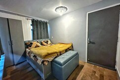 Tree Cottage Homestay near Dal Lake Sri