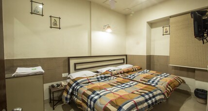Smyle Inn Room Type - Classic Room