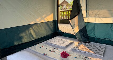 Mowglis Cafe Hampi & Guest House Room Type - Camp Tent - Mountain View
