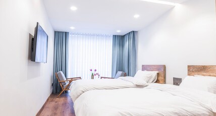 9ine Thamel Hotel Room Type - Deluxe Twin City View