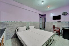 Hotel O by OYO GURU NANAK RESIDENCY