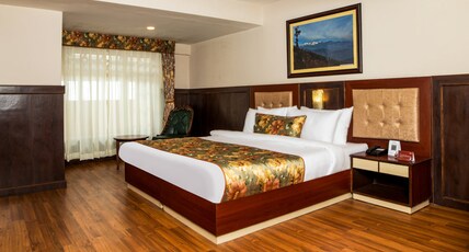 Summit Oakden Resort & Spa at Mall Road Room Type - Deluxe Non View Room