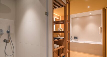 Canopy by Hilton Cannes Room Type - KNG ONE BEDROOM SUITE W VW