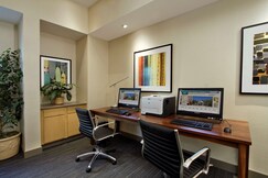 Homewood Suites by Hilton Newark/Fremont