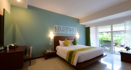 Patong Resort Room Type - Deluxe Garden Wing with Bathtub and Balcony Patong Resort Room Type - Deluxe Garden Wing with Bathtub and Balcony