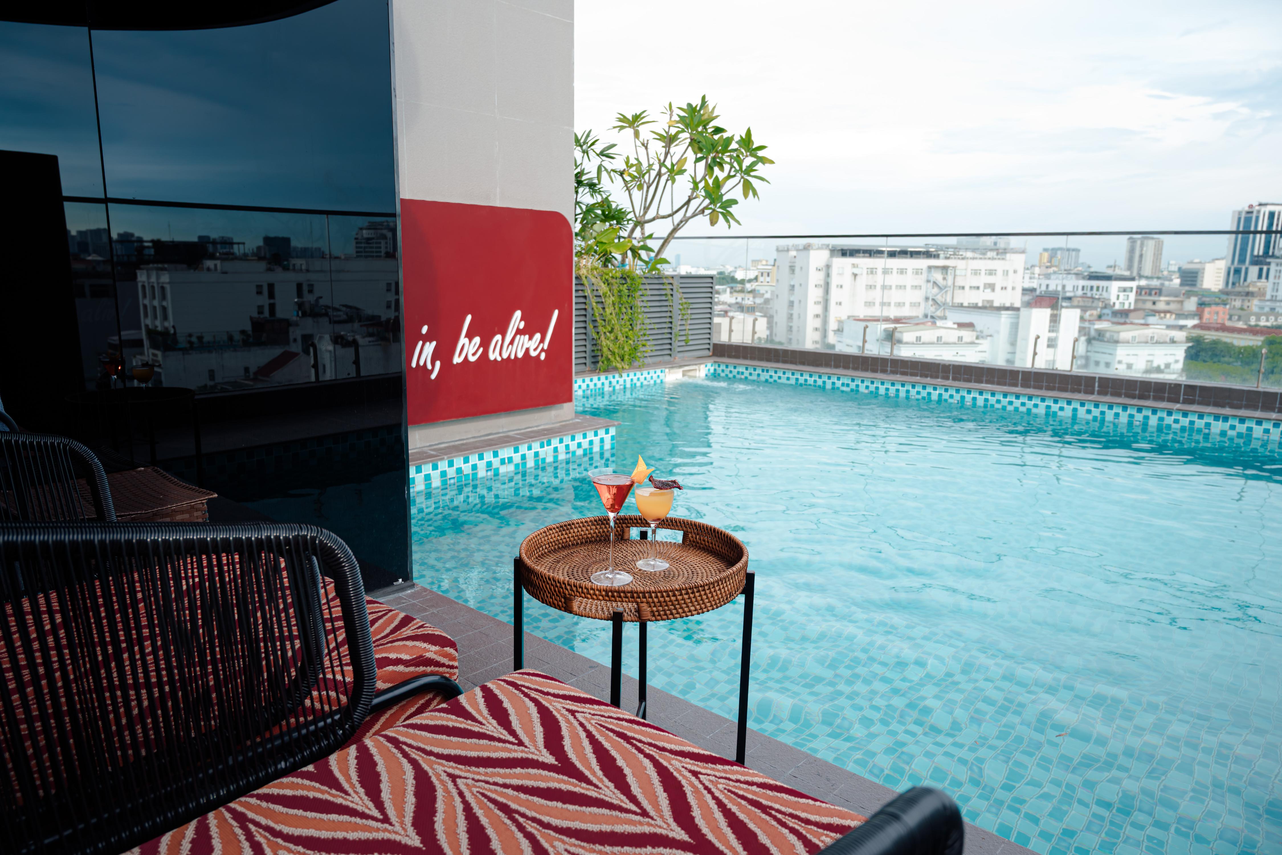 Champton Hanoi Hotel - Tap to explore photos