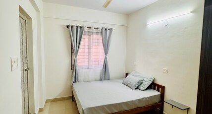Z Express Salford Room Type - Standard Queen