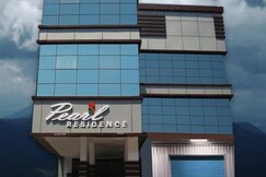 Pearl Residence | Rooms & Kitchen