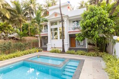 Nature s Inn 4BHK Private Pool Villa in Morjim