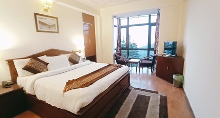 Deventure Hotel Chail Room Type - Family Room Mountain View
