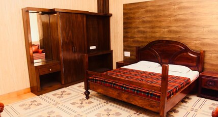 Hotel Sagar Niwas Room Type - Deluxe  Room