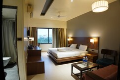 Hotel Sadanand Regency - Balewadi, Baner