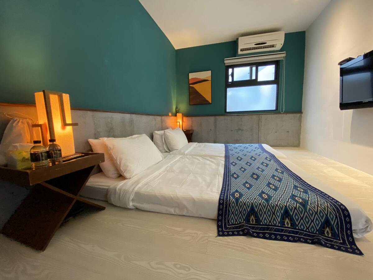 Hotel Mangalik - Tap to explore photos