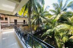 Serene 2bhk apartment Candolim 1km to the beach