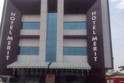 Hotel Merit