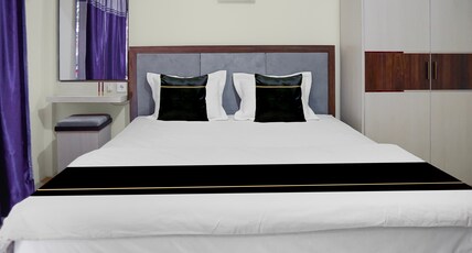 Hotel O Roda Inn Room Type - Indonesia Deluxe Double