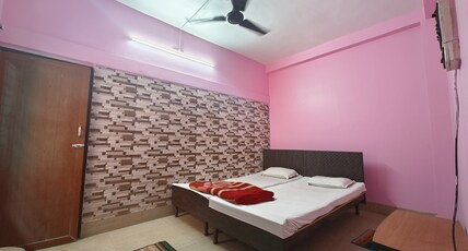 Air Link Guest House  Room Type - Standard Room Non AC with Free Wifi