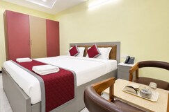 Hotel TCR Pride