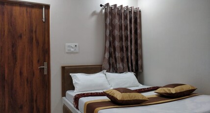 CN comforts hotel & dormitory Room Type - Deluxe Room (2X)