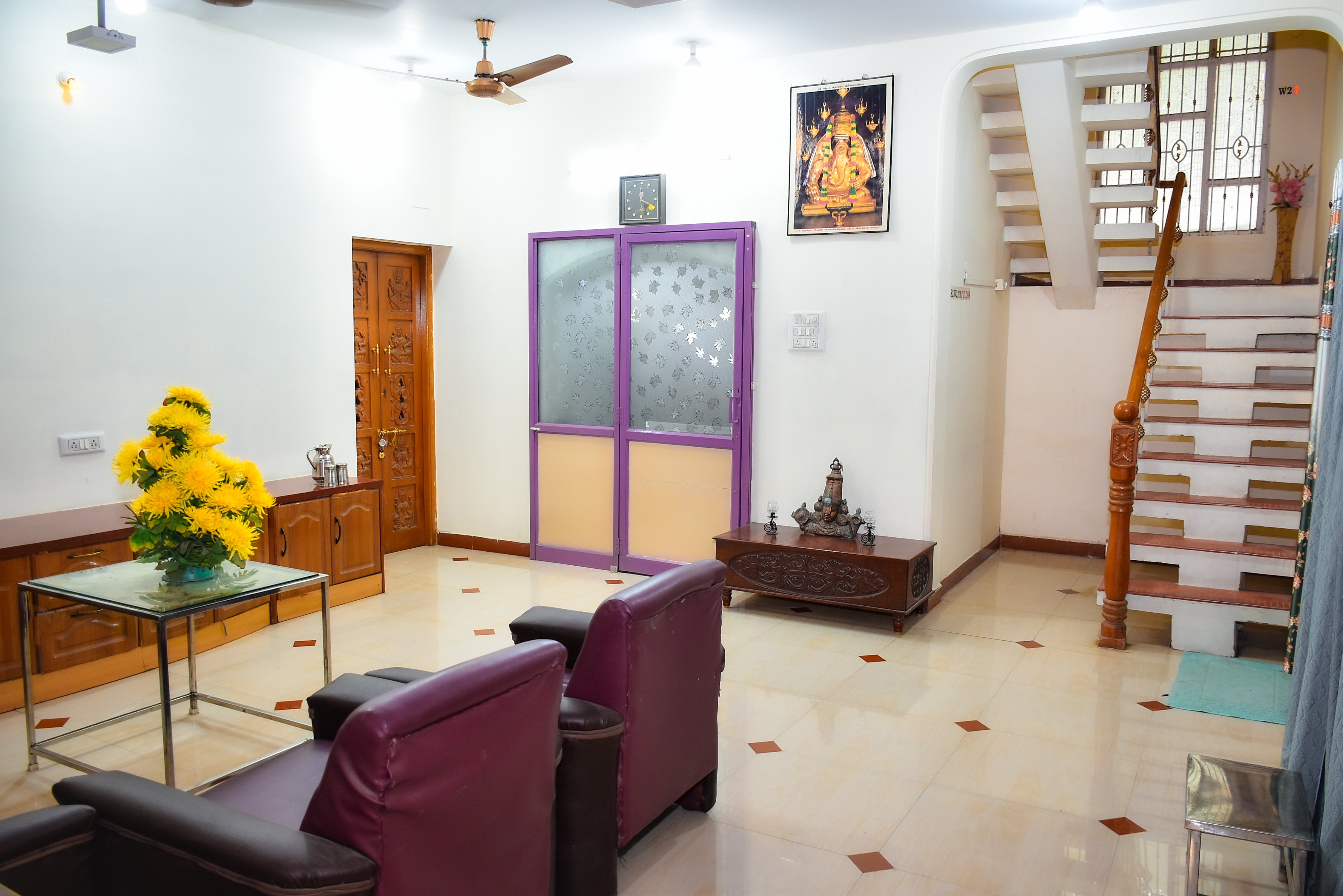 YS homestay - Tap to explore photos