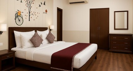 Hotel Corporate Inn Room Type - Super Deluxe Room with Work Desk