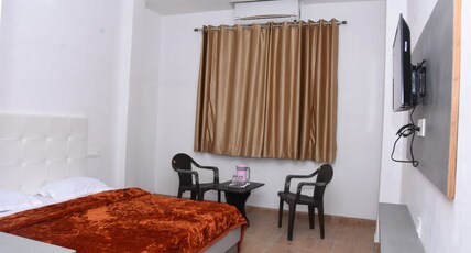 Hotel The Royal Palace Room Type - Standard Room