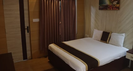 Palki Guest House Berhampur Room Type - Deluxe Double AC Palki Guest House Berhampur Room Type - Deluxe Double AC