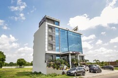 K V HOTEL